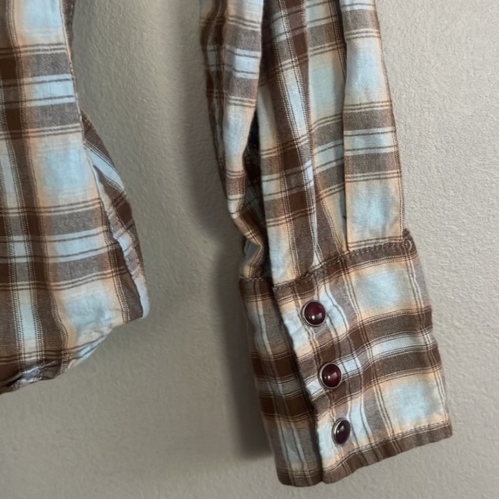 Items <$15 are 3/$30 Panhandle Slim Brown/Blue Plaid Button Down Shirt Womens S - Picture 4 of 7